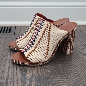 Tory burch weaved slip on sandal US 9